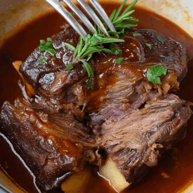 Fall-Off-The-Bone Slow Cooked Beef Short Ribs in Rich Red Wine Gravy