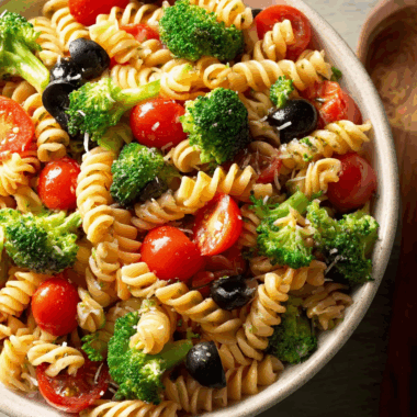 Vibrant Garden Spiral Pasta Salad with Zesty Italian Dressing