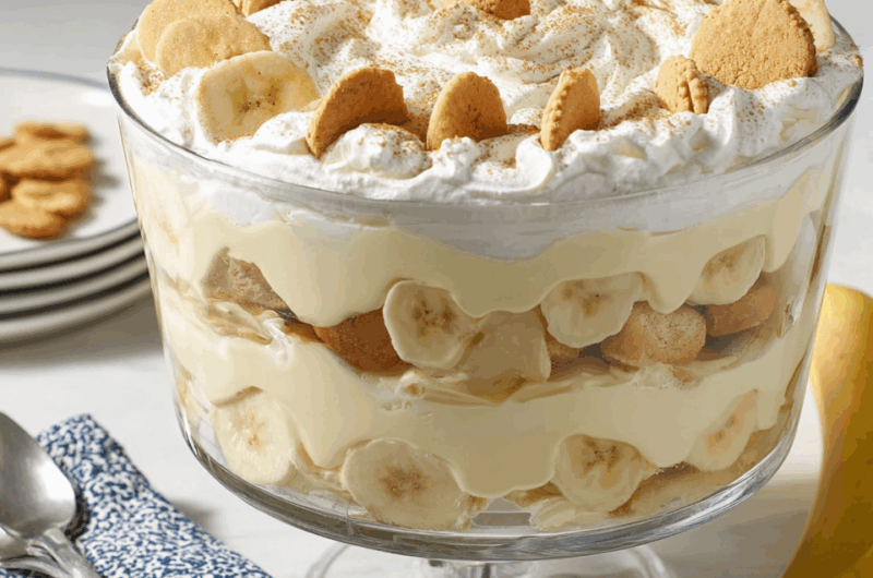Classic No-Bake Banana Pudding with Whipped Layers