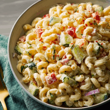 Creamy Summer Picnic Macaroni Salad