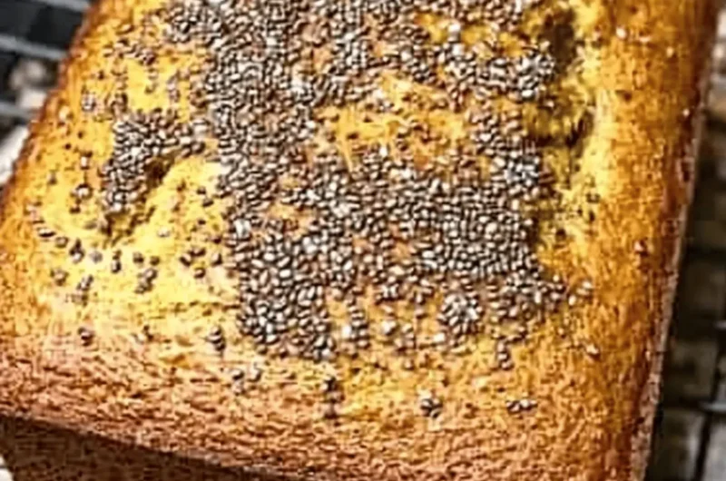 Chia Banana Bread – Fiber, Omega 3 & A Nice Crunch!