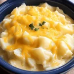 Easy Slow Cooker Cheesy Potatoes