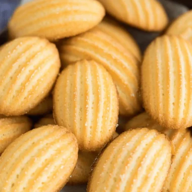Madeleines (the Best, Easiest Recipe, with Video!) - Sugar Spun Run