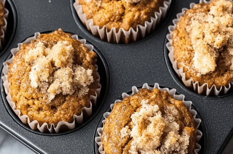 Pumpkin Banana Bread Muffins with Crunchy Cinnamon Topping 1 Pumpkin Banana Bread Muffins