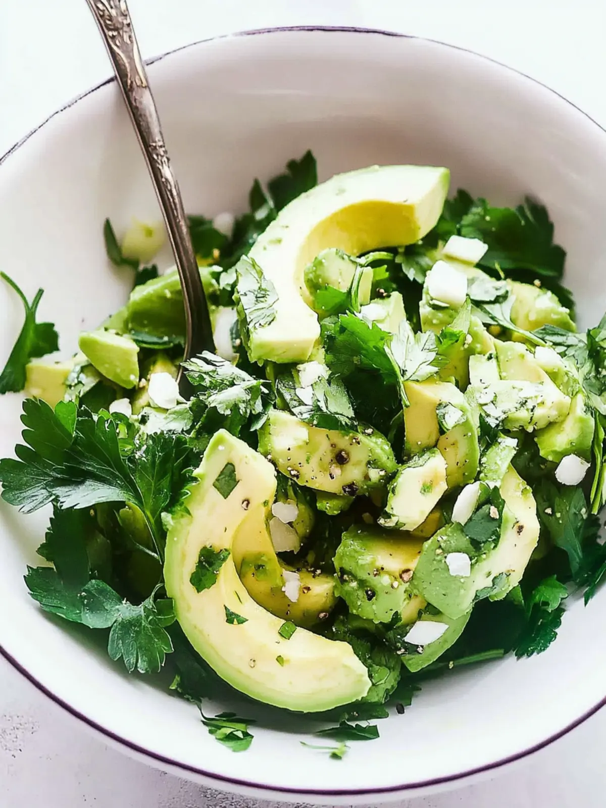 Avocado Salad with Herbs: A Fresh Vegan Treat in 15 Minutes 2 Avocado Salad with Herbs