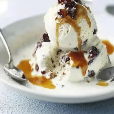 Christmas pud ice cream