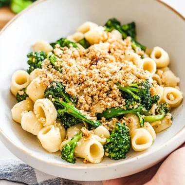 Pasta with Broccolini and Toasted Breadcrumbs
