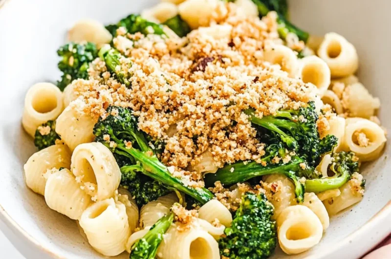 Pasta with Broccolini and Toasted Breadcrumbs