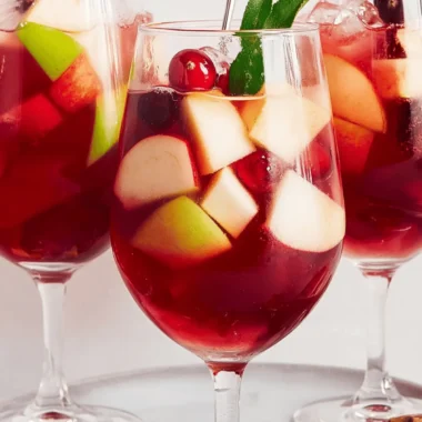 Cranberry-Apple Sangria