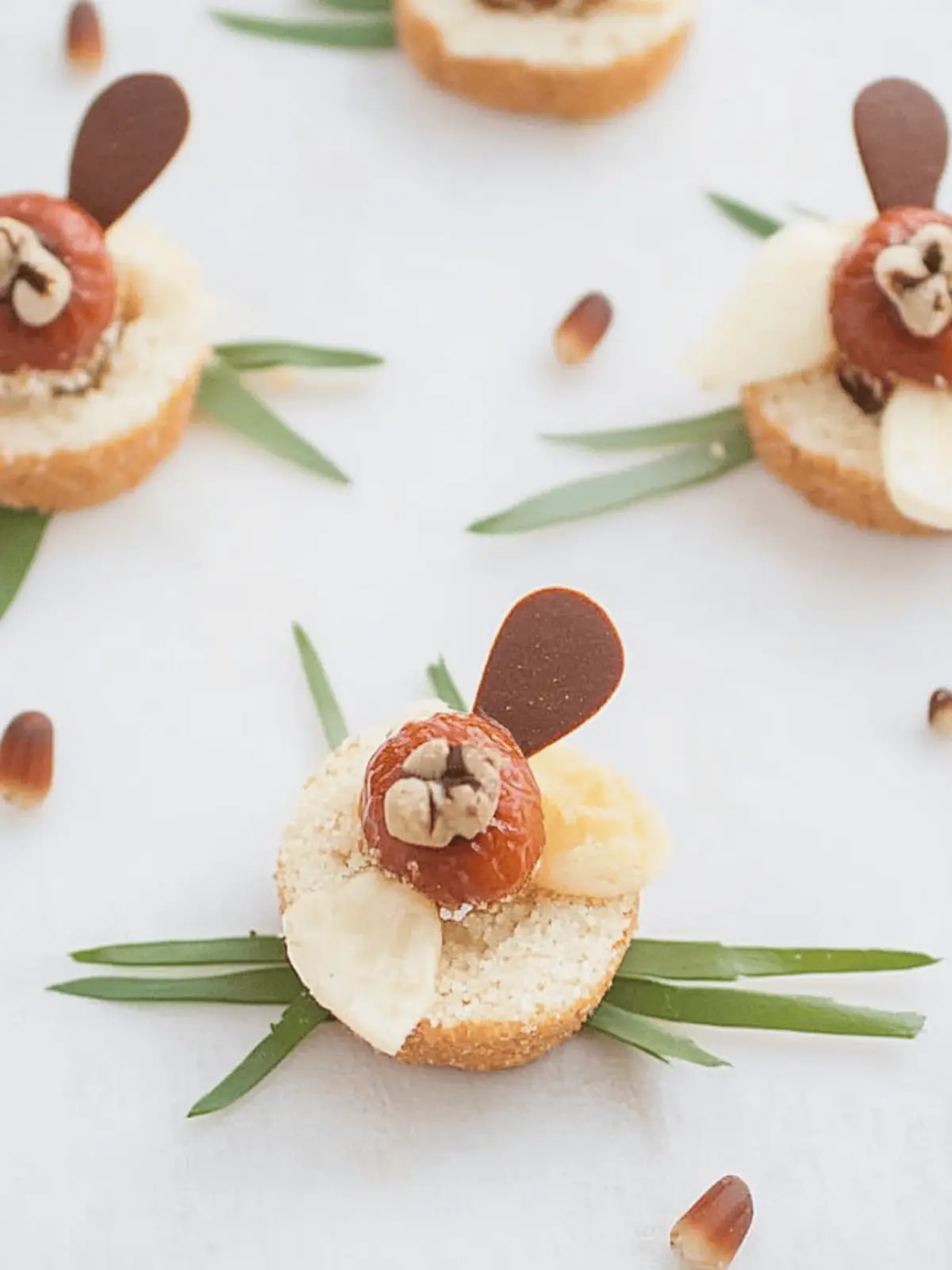 Donut Hole Acorns Are a Yummy Fall Treat Everyone Loves 5 Donut Hole Acorns Are a Yummy Fall Treat