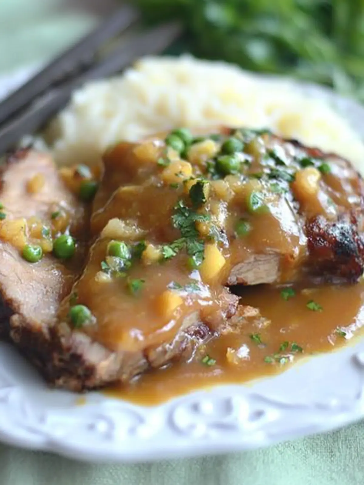 Slow Cooked Peach Barbecue Smothered Pork Chops for Easy Dining 2 Slow Cooked Peach Barbecue Smothered Pork Chops