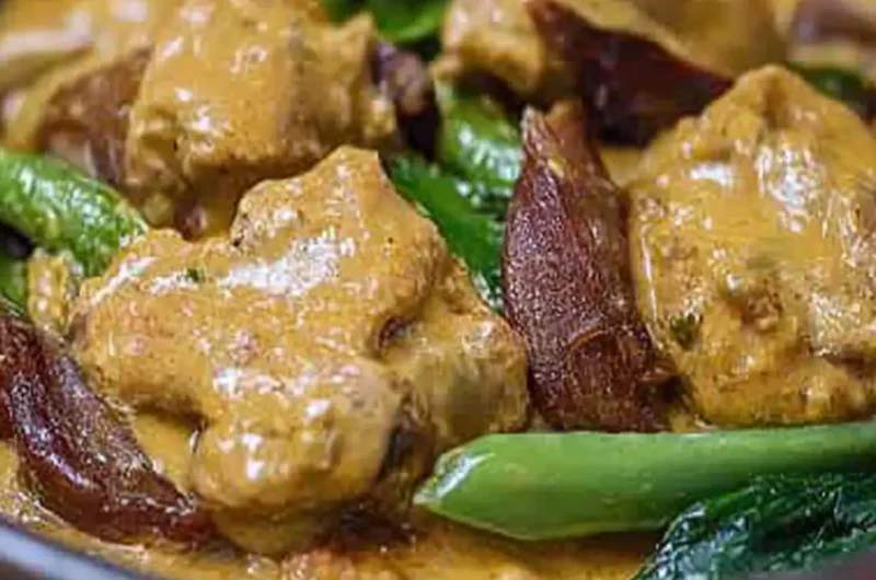 Chicken Kare-Kare sa Gata