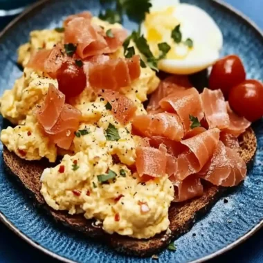 Bloody mary scrambled eggs & smoked salmon