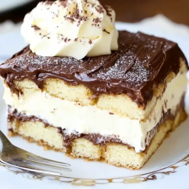Decadent No-Bake Chocolate Eclair Cake Everyone Will Love 10 No-Bake Chocolate Eclair Cake