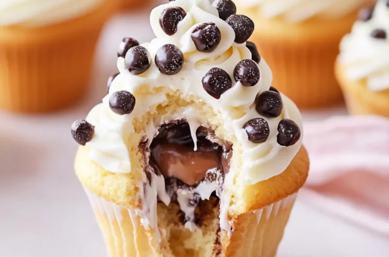 Cannoli Cupcakes
