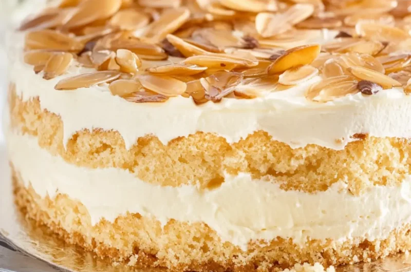 German Bienenstich (Bee Sting Cake)