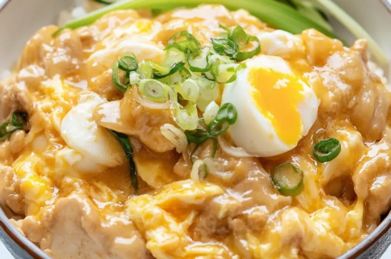 Japanese Oyakodon (Chicken and Egg Rice Bowl)