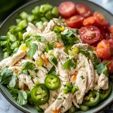 Copycat Jalapeño Hollychicken Salad