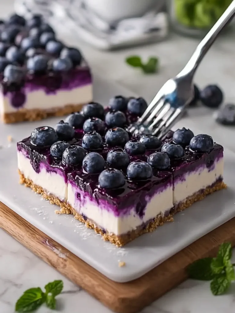 No-Bake Blueberry Cheesecake Bars That Everyone Will Love 3 No-Bake Blueberry Cheesecake Bars