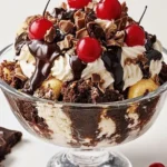 Ultimate Hot Fudge Brownie Sundae with Creamy Toppings 16 Hot fudge, fudgy brownies, and creamy sundae toppings