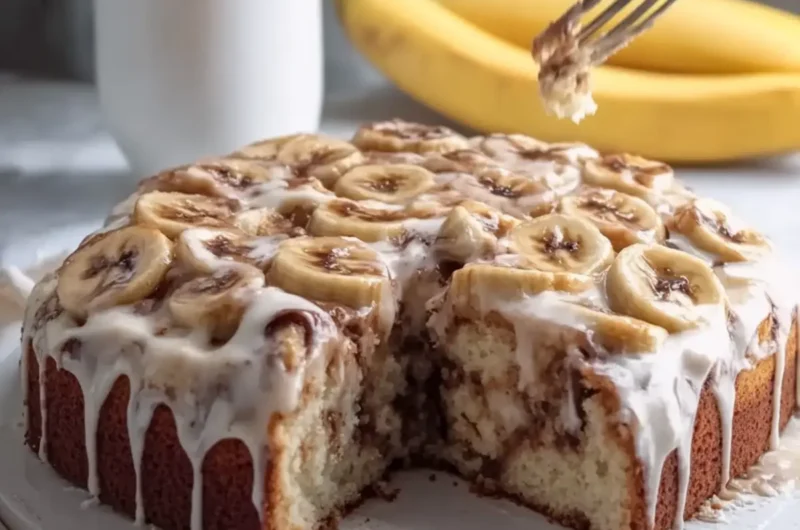 Cinnamon Roll Banana Bread Cake