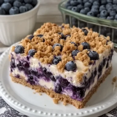 Irresistible Blueberry Cheesecake Crumb Cake You’ll Love 6 Irresistible Blueberry Cheesecake Crumb Cake You’ll Love