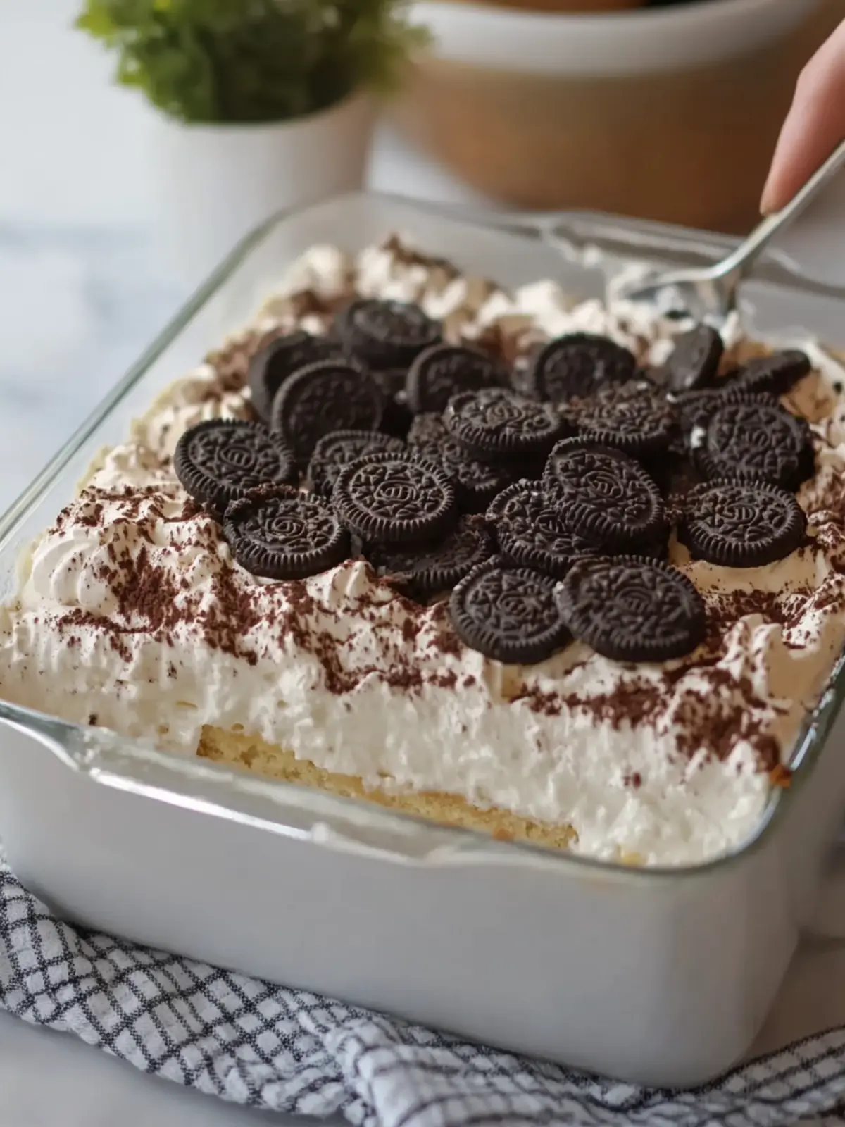 Decadent Oreo Tres Leches Cake Casserole for Dessert Lovers 5 Oreo Tres Leches Cake Casserole
