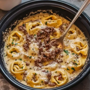 Creamy Cheesy Beef Tortellini Delight in Your Slow Cooker 6 Creamy Cheesy Beef Tortellini Delight in Your Slow Cooker