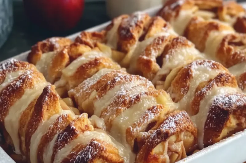 Apple Pie Pull-Apart Bread