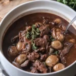 Slow Cooker Red Wine Beef & Mushrooms